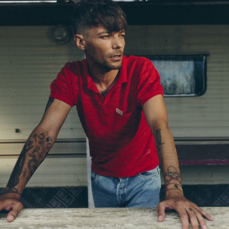 Louis Tomlinson Press Photo